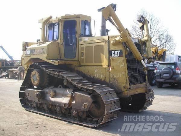 CAT D8N Bulldozer