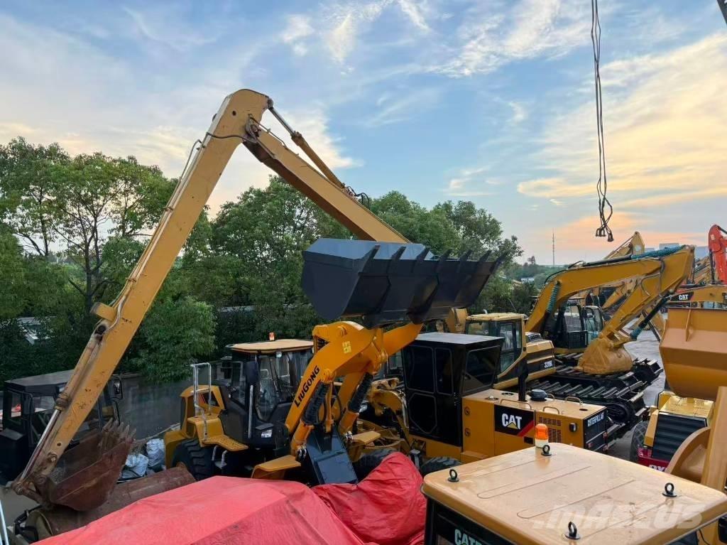 CAT 320BL Amphibienbagger
