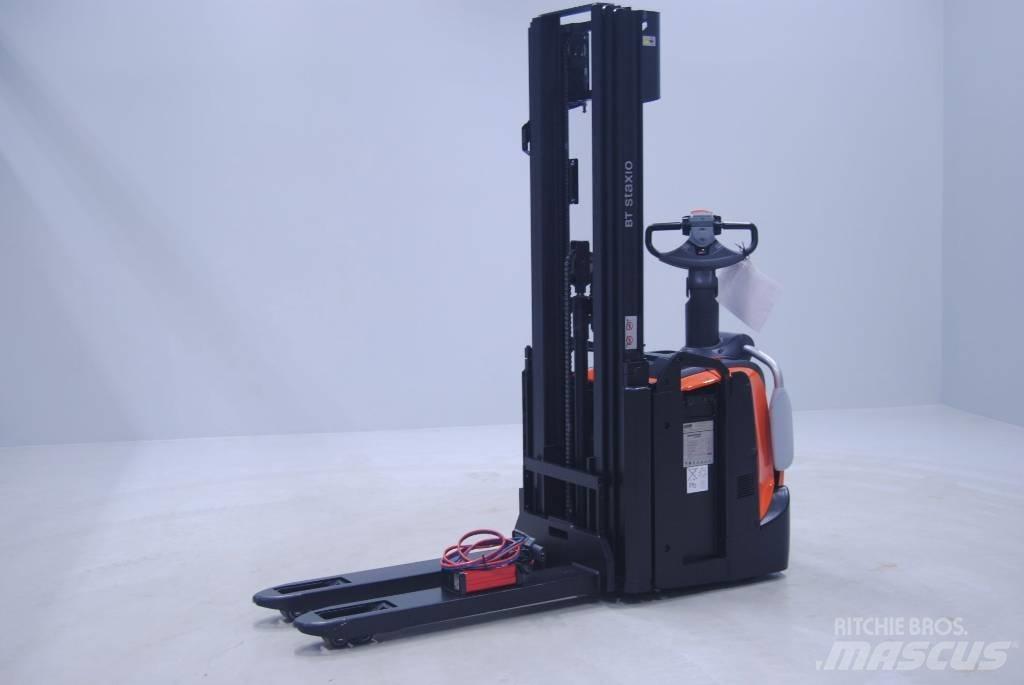 Toyota SPE120L Deichselstapler