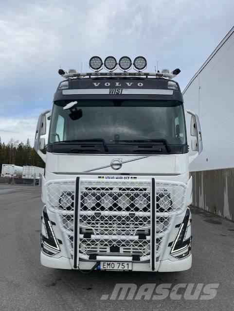 Volvo FH 16 750 Holztransporter