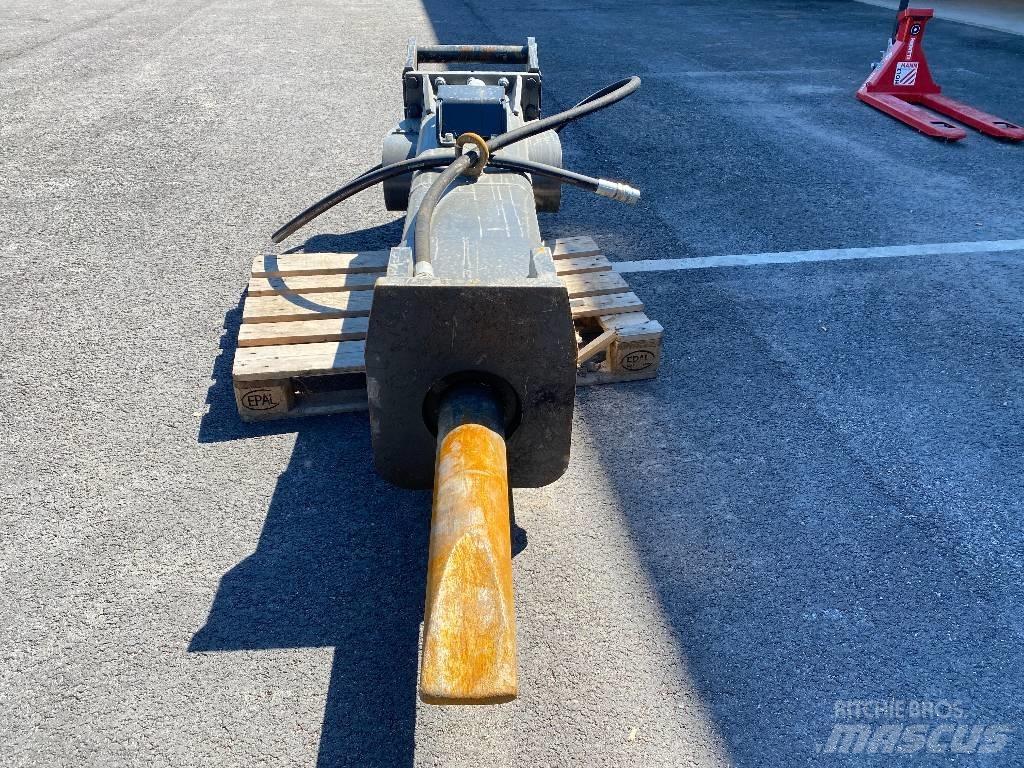 CASE CB370S Hammer / Brecher