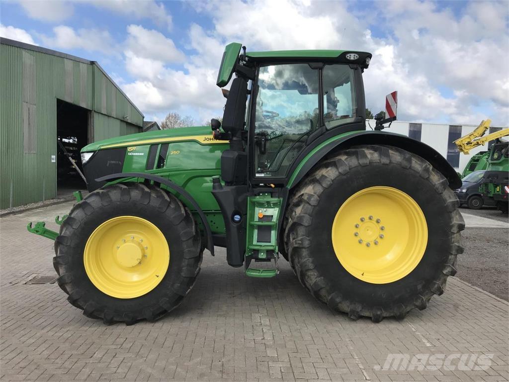 John Deere 6R 250 Traktoren