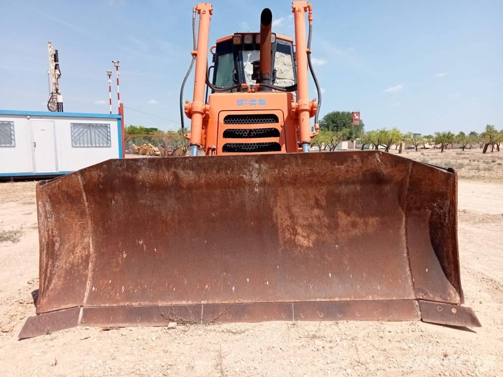 Fiat-Hitachi D 180 Bulldozer