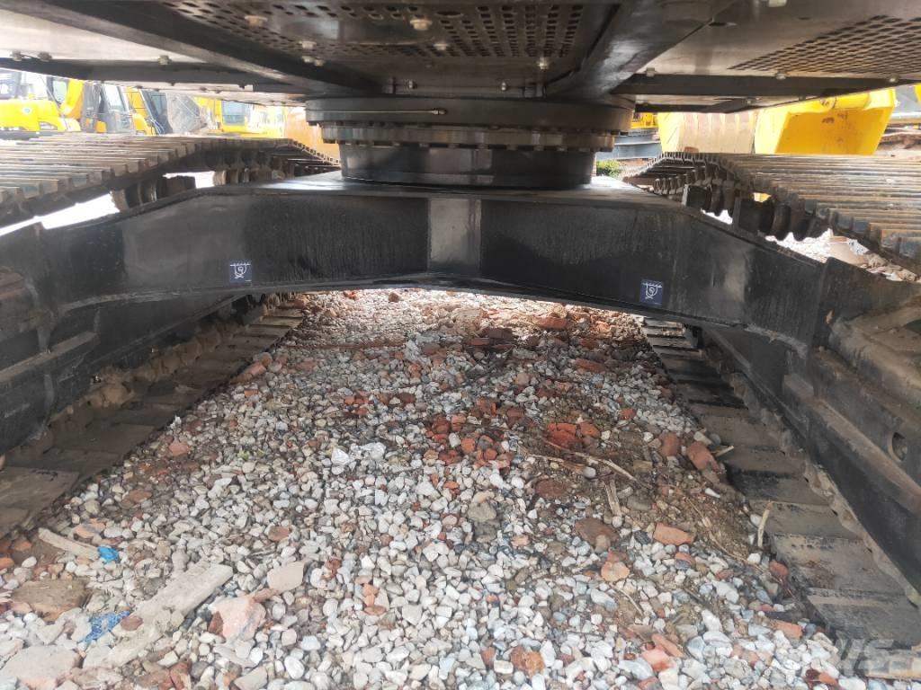 Sany SY215-9 Raupenbagger