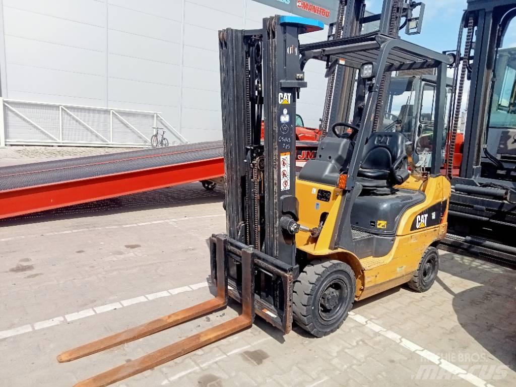 CAT GP 18 NT Gasstapler