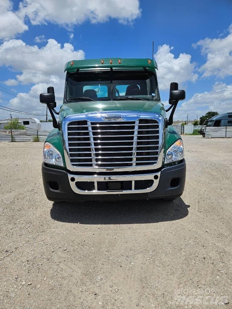Freightliner 125 Sattelzugmaschinen
