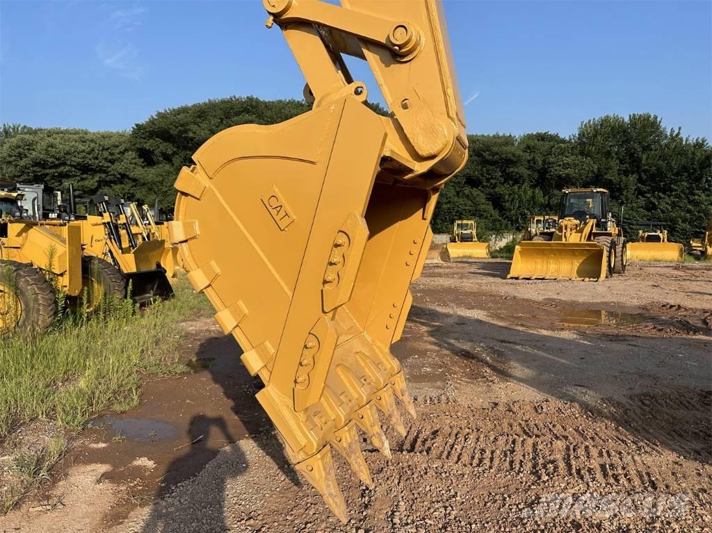 CAT 330D2L Raupenbagger