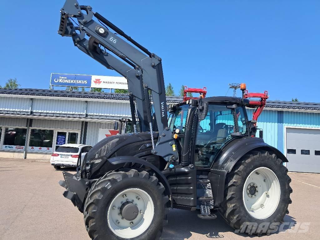 Valtra T174E Versu Traktoren