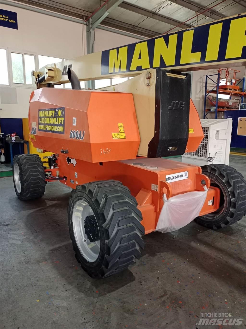 JLG 800AJ Gelenkteleskoparbeitsbühnen