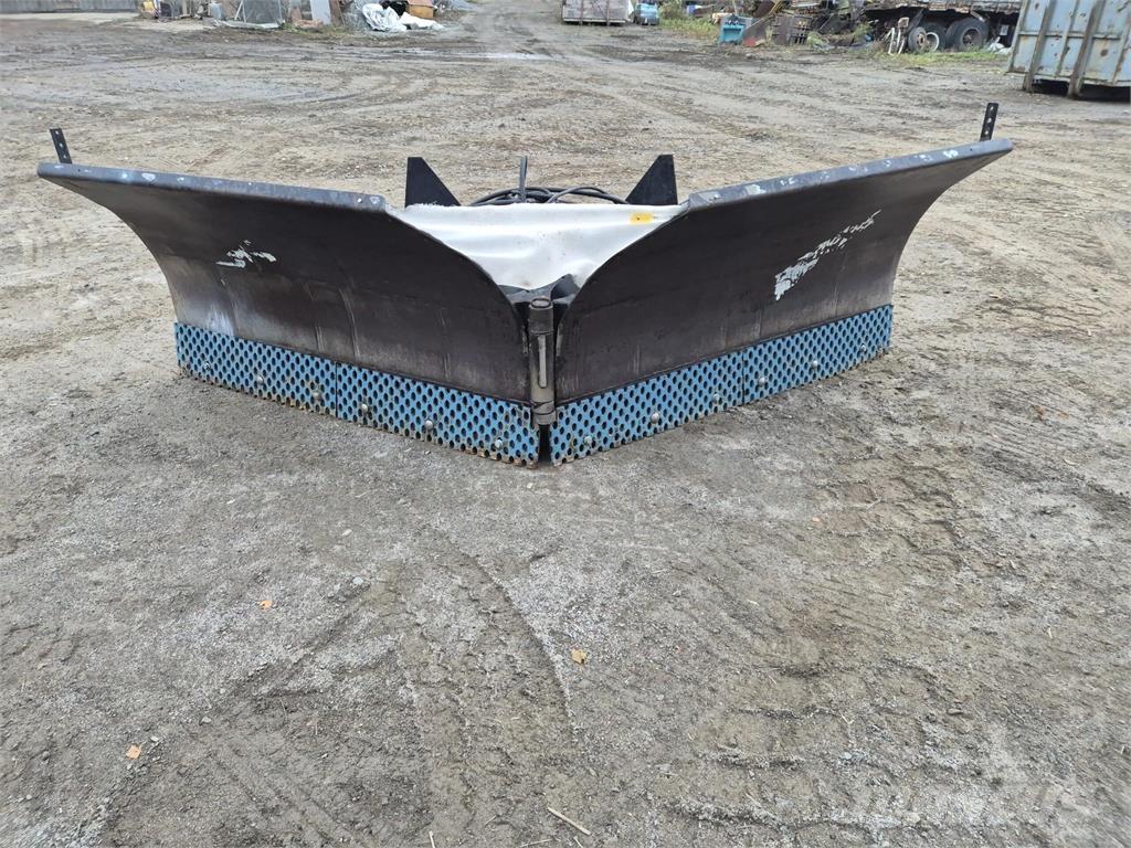 Pome 360 nivelaura Schneeschilde und -pflüge