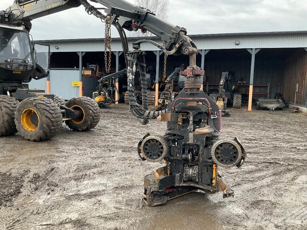 Ponsse SCORPION 8W Harvester