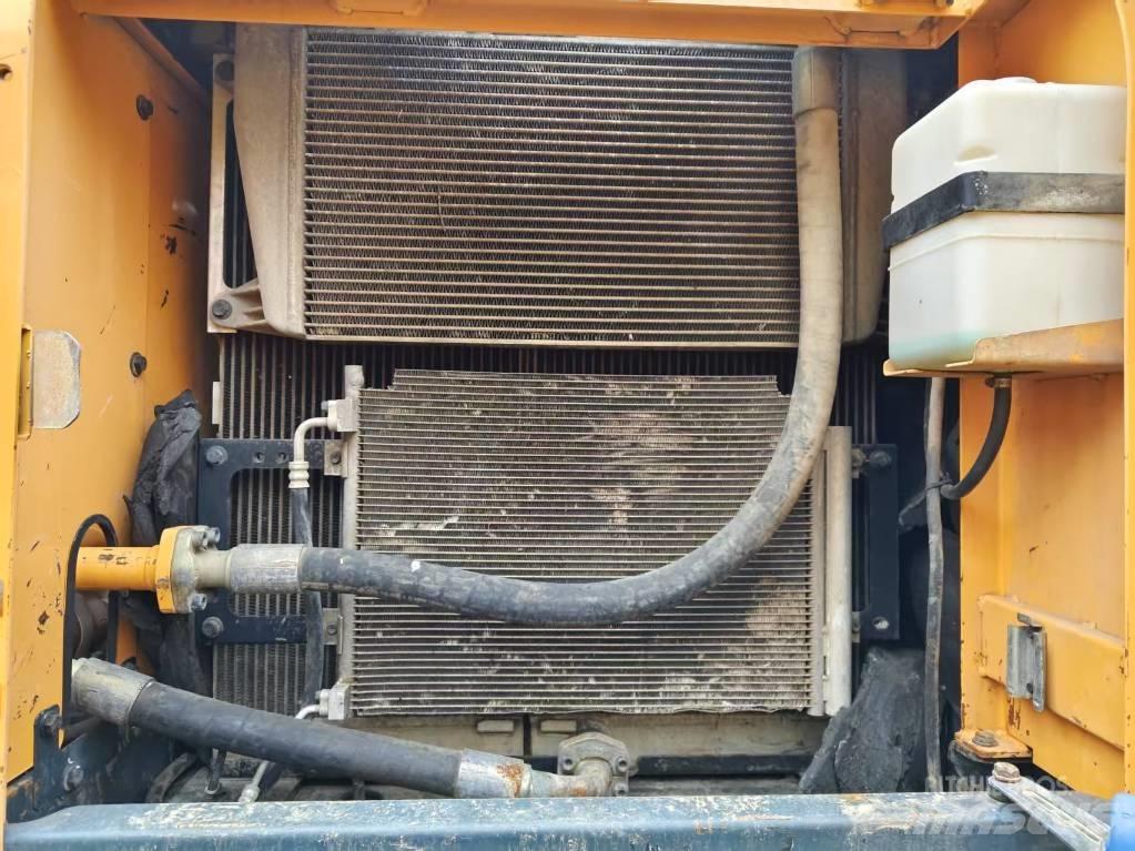 Hyundai R 225LC-9T Raupenbagger