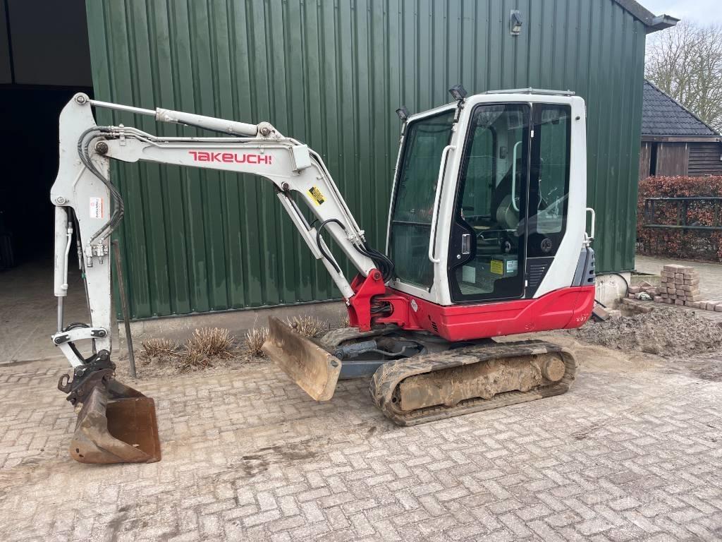 Takeuchi TB 228 Minibagger < 7t