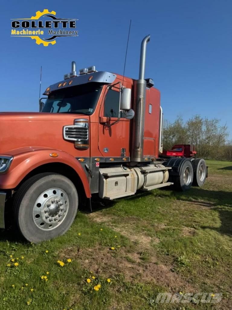 Freightliner 122 SD Sattelzugmaschinen