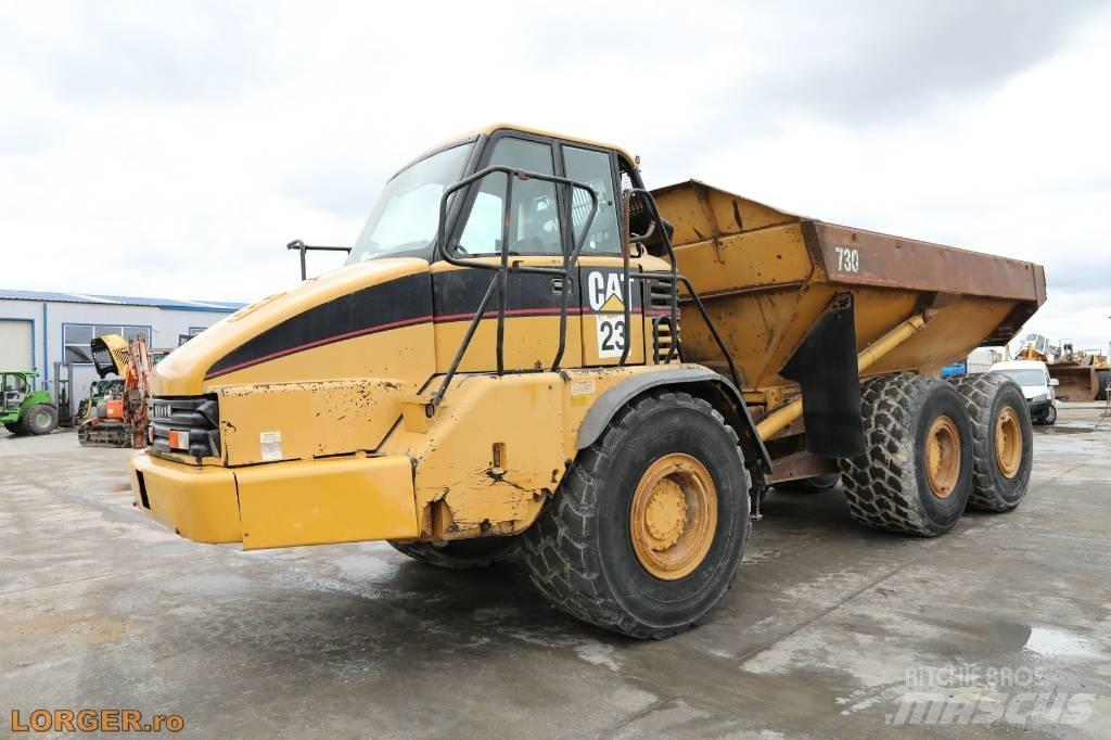 CAT 730 Dumper - Knickgelenk