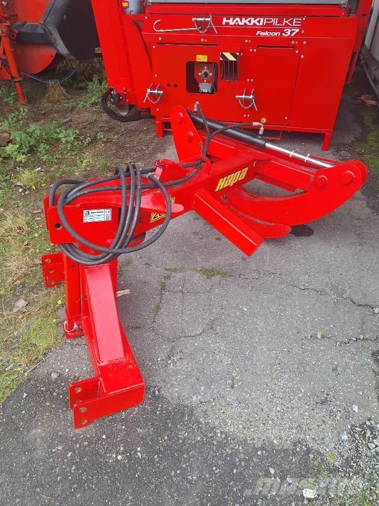 Hapa juontokoura Sonstige Landmaschinen