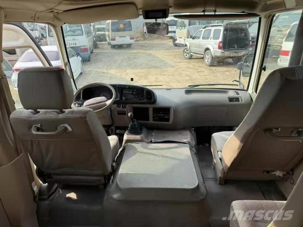 Toyota Coaster Bus Minibusse