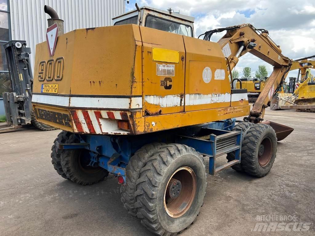 Liebherr A900C Spezialbagger