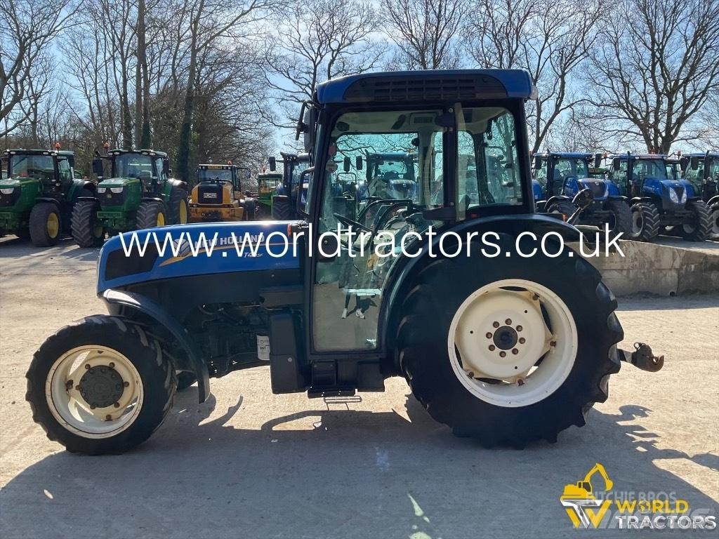 New Holland T 4.95 F Traktoren