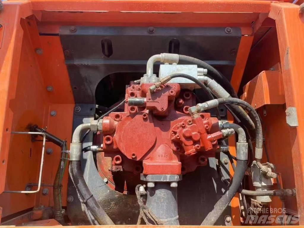Doosan DX 420 Raupenbagger
