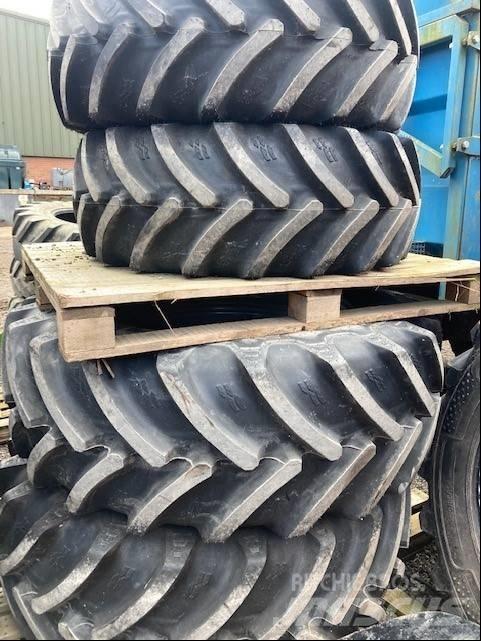 Mitas SET OF TYRES Reifen