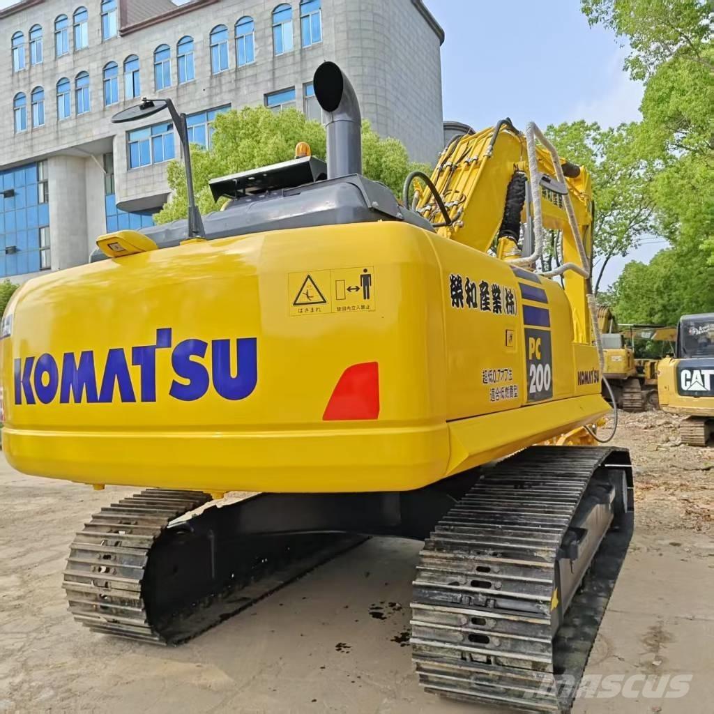 Komatsu PC 200-8 Raupenbagger