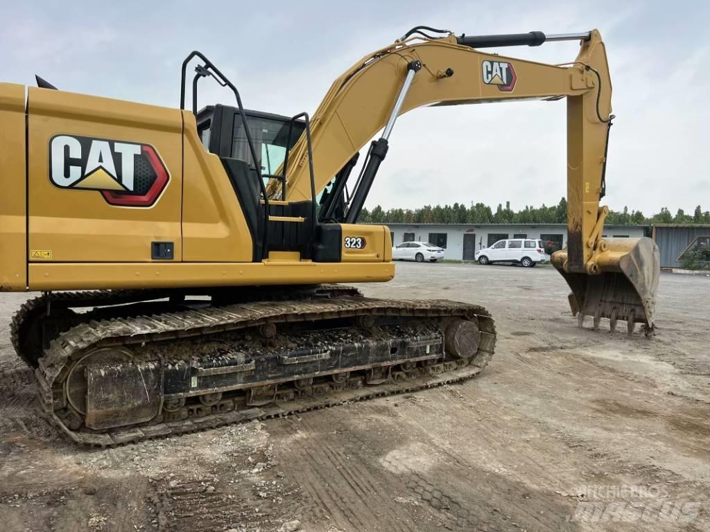 CAT 323 GC Raupenbagger