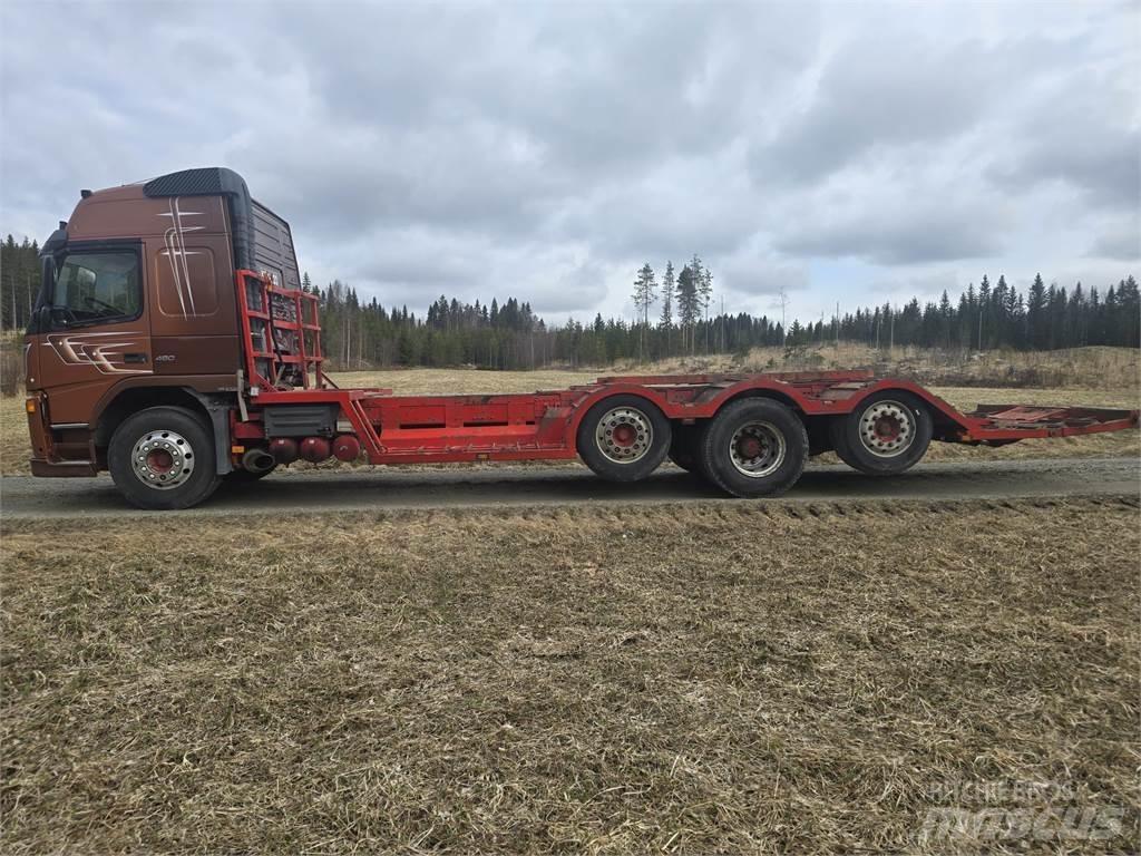 Volvo FM12 8x2 Forsttransportfahrzeuge
