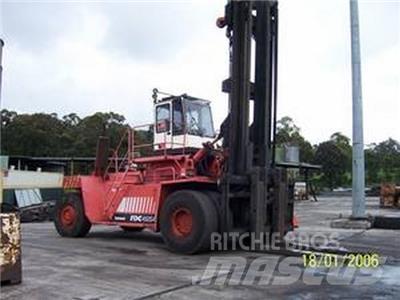 Fantuzzi FDC450S4 Containerstapler
