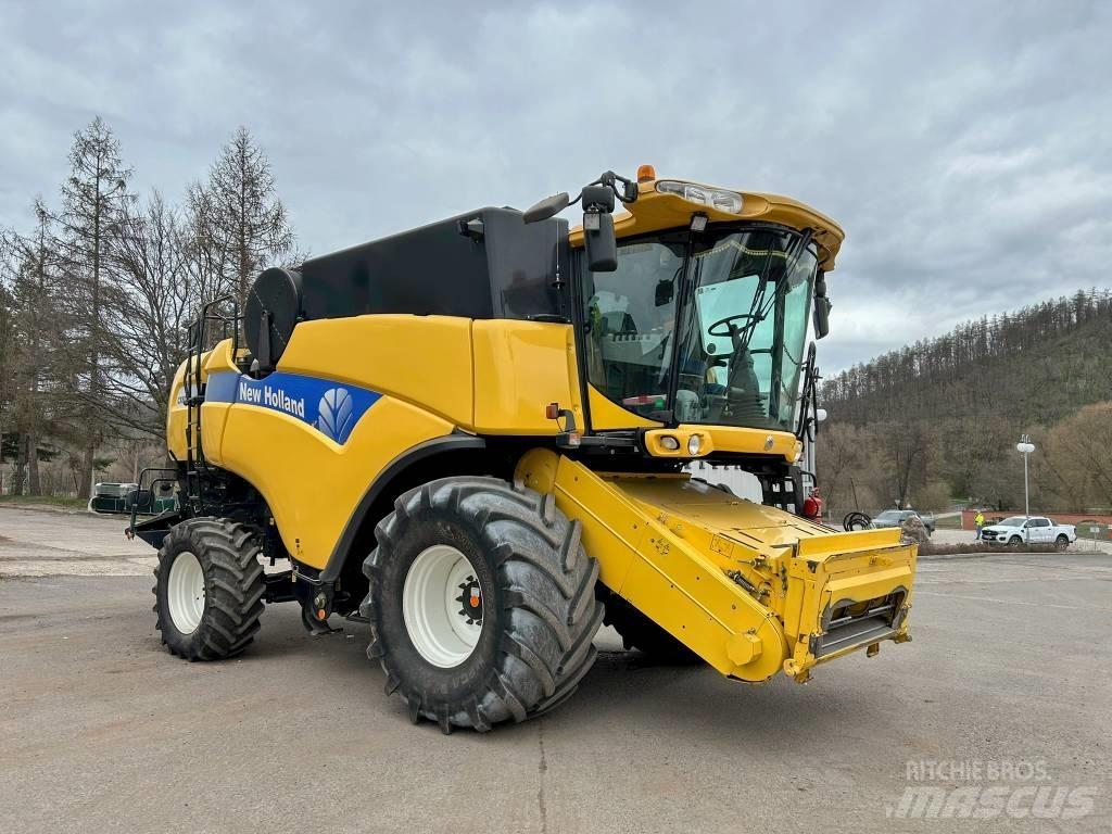New Holland CX 8080 Mähdrescher