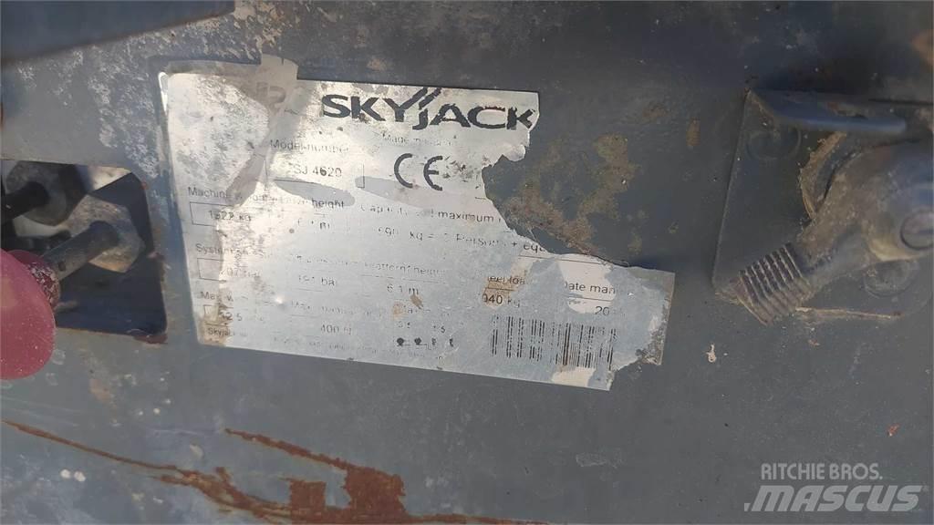 SkyJack SJIII4620 Scheren-Arbeitsbühnen