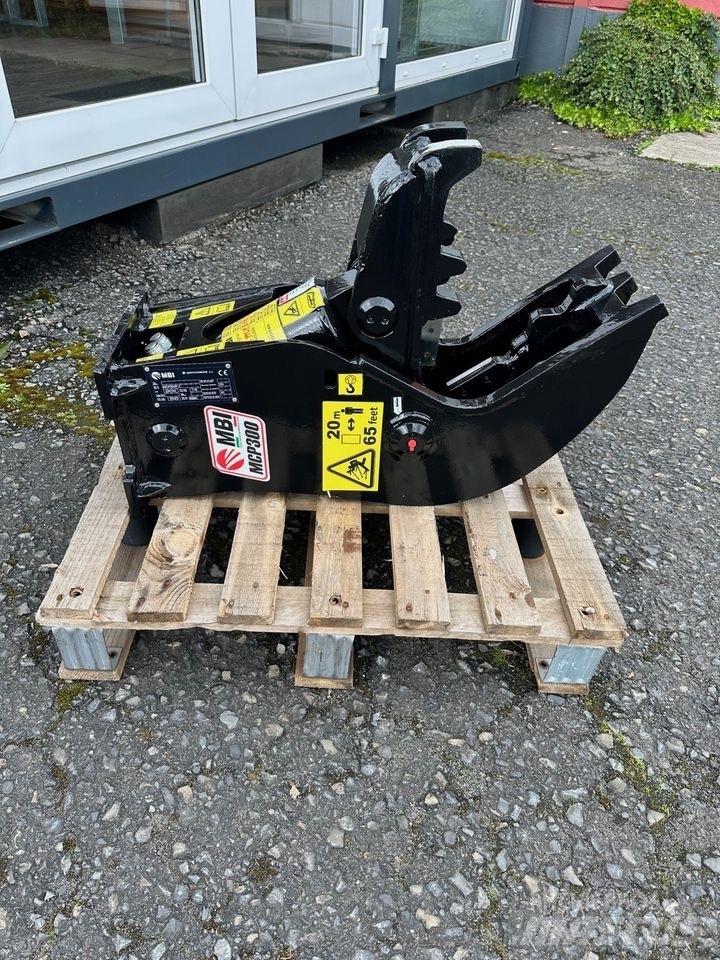 MBI MCP 300 Pulverisierer