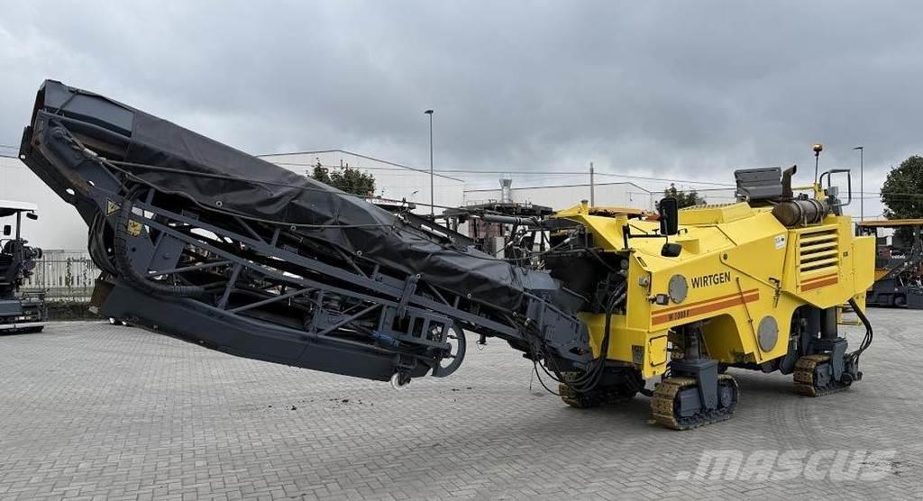 Wirtgen W 1000F Asphaltfräsen