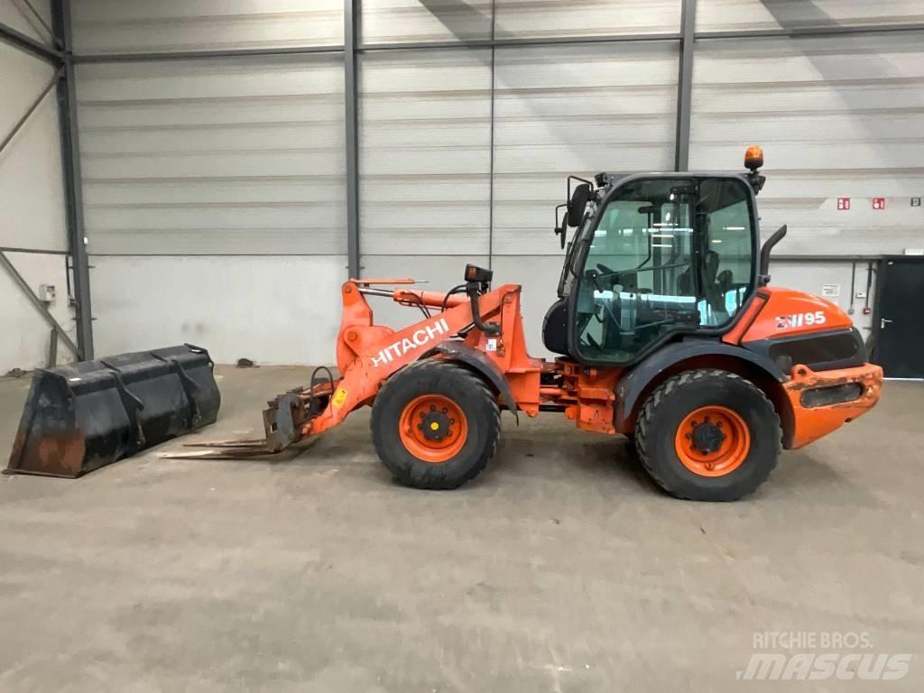Hitachi ZW 95 Radlader