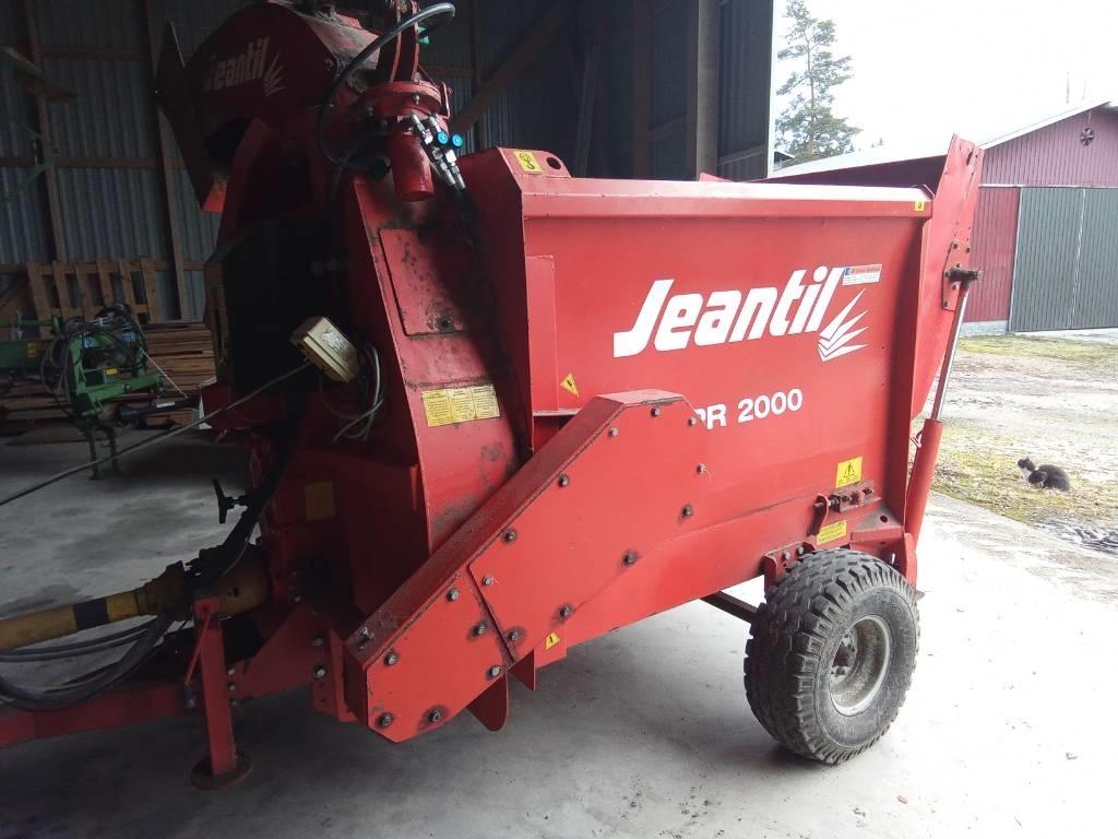 Jeantil PR 2000 Ballenschredder, -schneider und -wickler