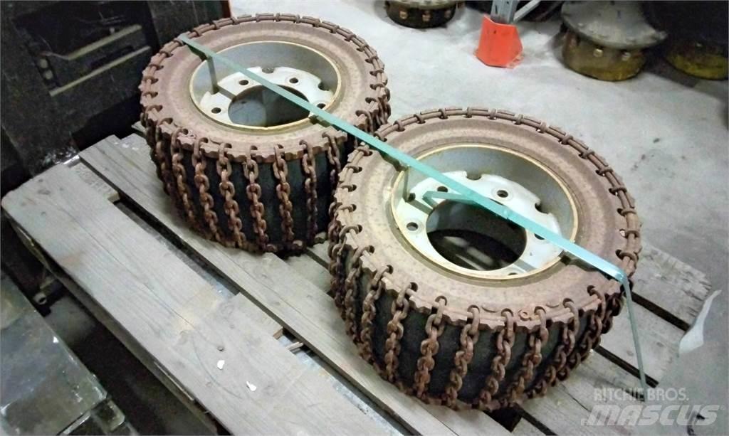 Valmet / Komatsu 360 Schneidwerke
