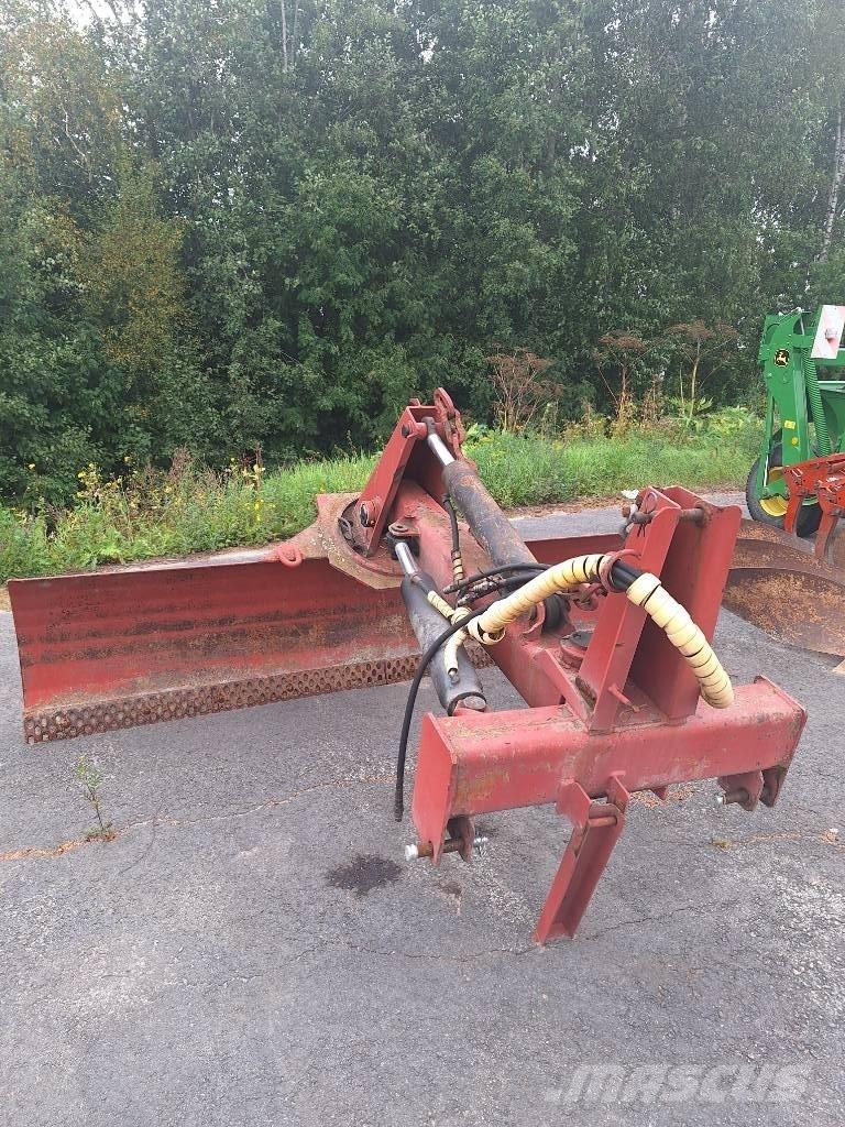 Vama 300 Planiergeräte