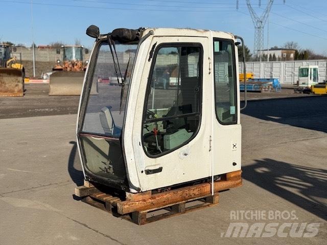 Liebherr A 924 C CAB Kabinen