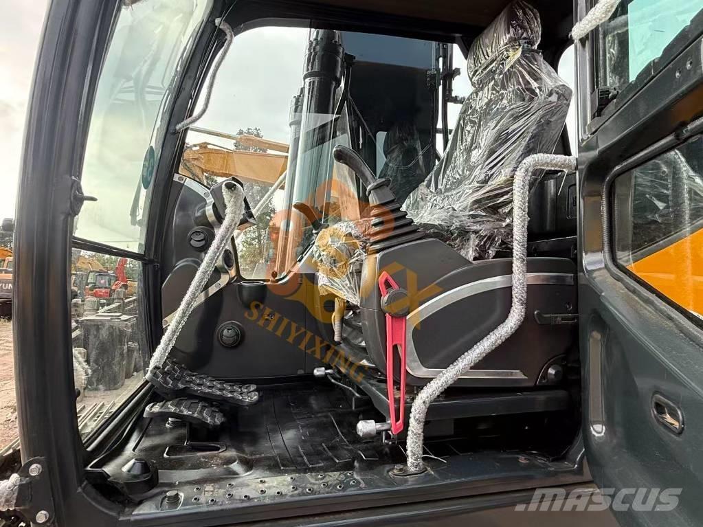 Hyundai Robex 220-9S Raupenbagger