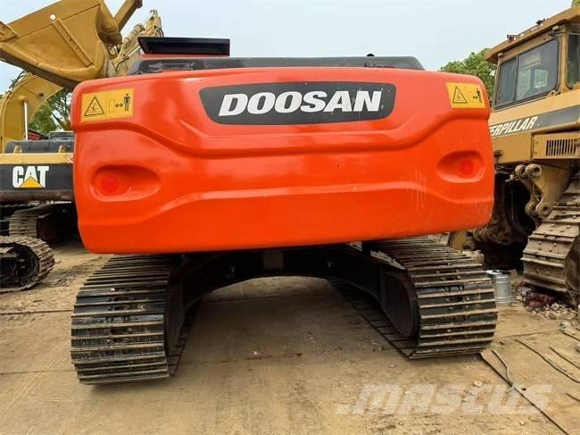 Doosan DX 225 LCA Raupenbagger