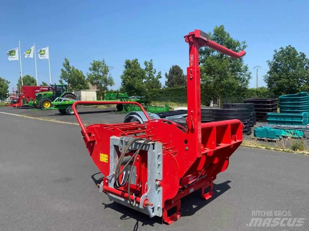 Silofarmer DB18 Ballenschredder, -schneider und -wickler