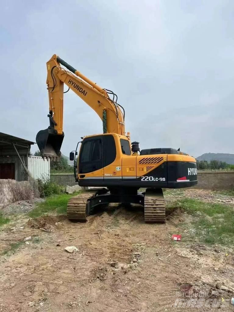 Hyundai 335lc-9s Raupenbagger