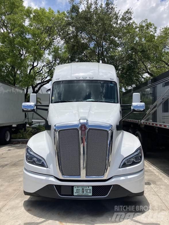Kenworth T680 Sattelzugmaschinen