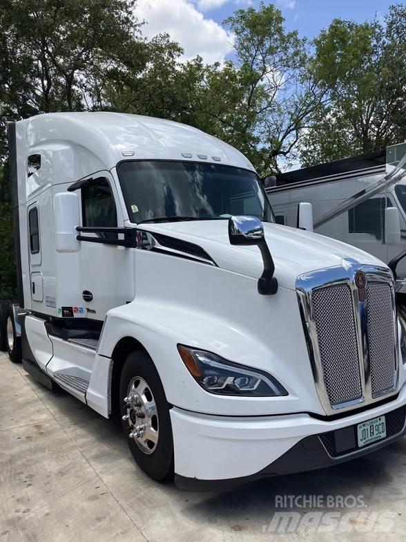 Kenworth T680 Sattelzugmaschinen