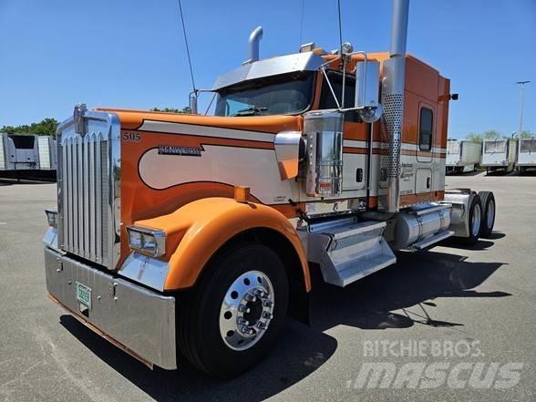 Kenworth W900 Sattelzugmaschinen