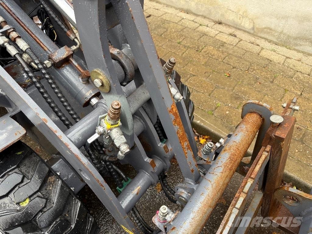 Eurotrac W10 Radlader