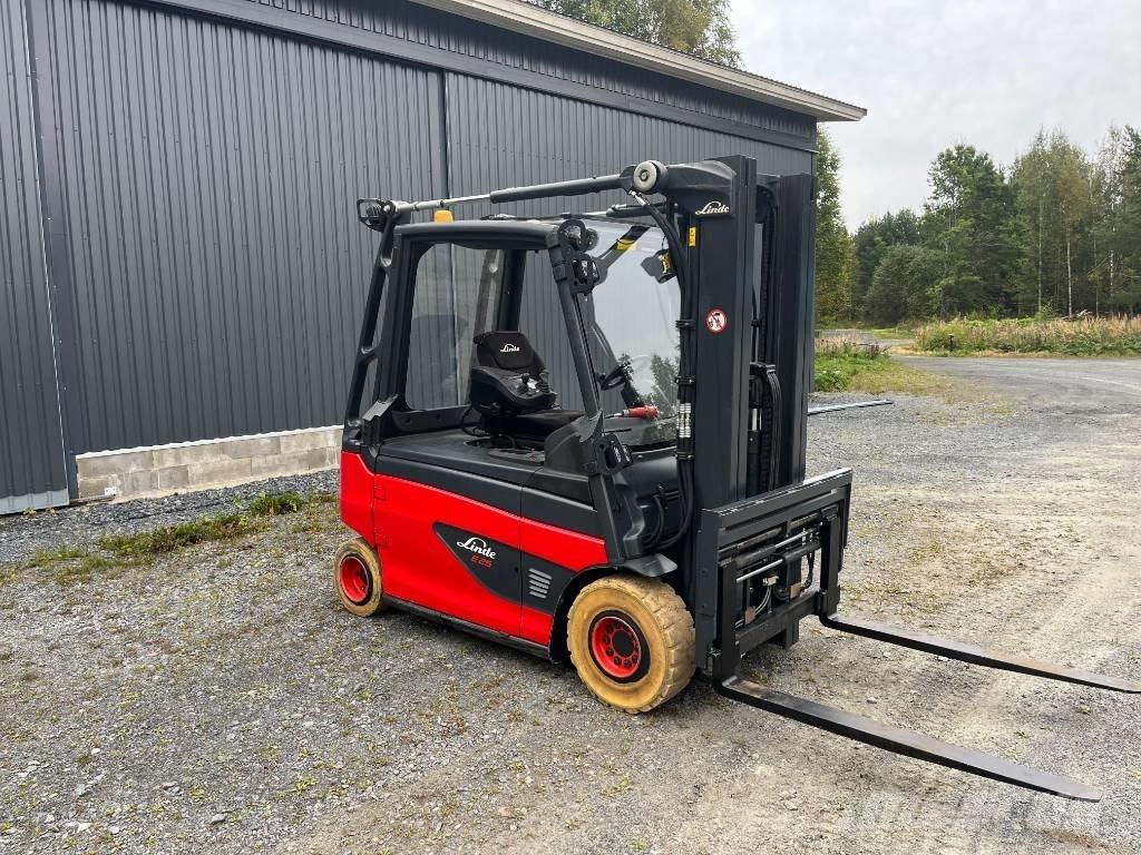 Linde E25L-01 Elektrostapler