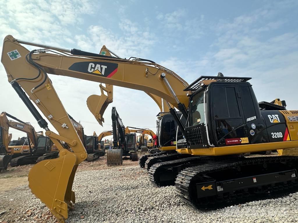 CAT 320D2L Raupenbagger