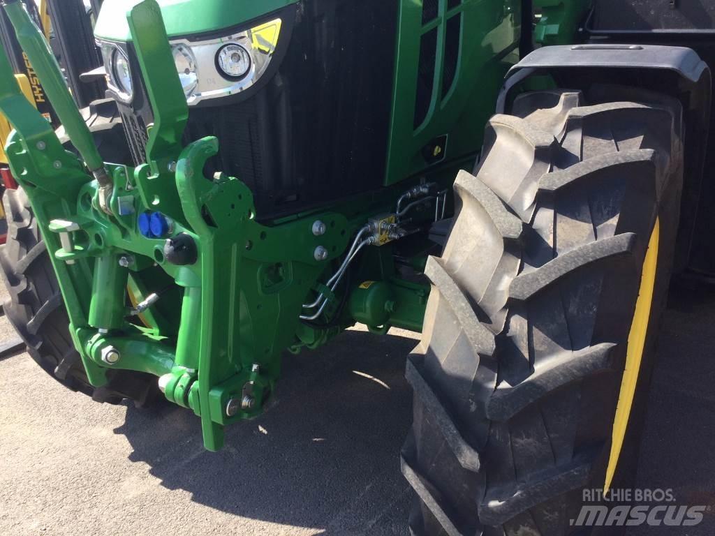 John Deere 6100M Traktoren