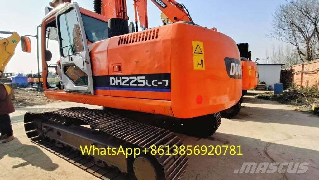 Doosan DH 225 LC-7 Raupenbagger